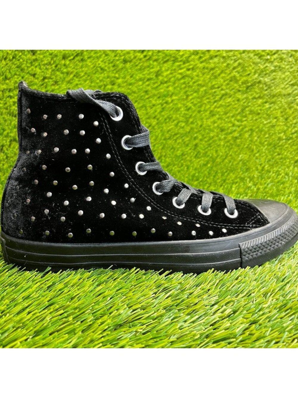 Converse Chuck Taylor All Star High Womens Size 7 Black Athletic Shoes Sneakers